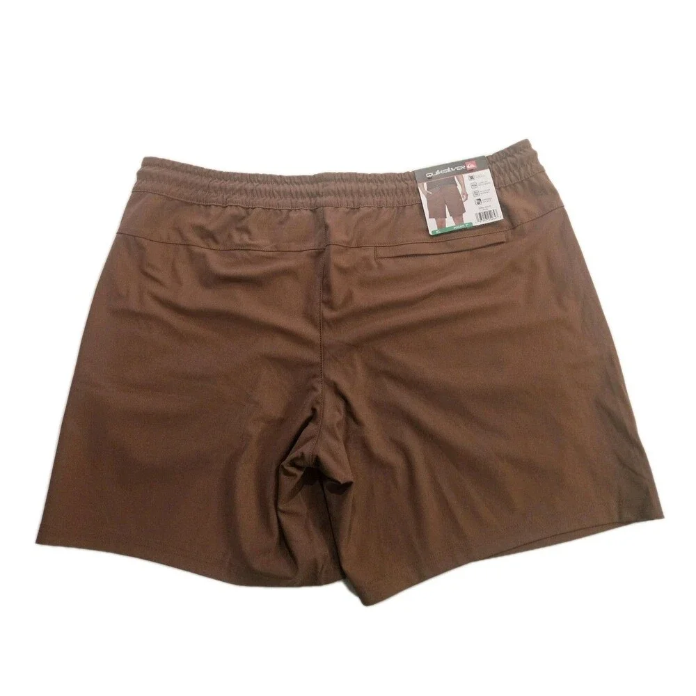 QuicksilverMen's‎ Shorts /Size XL/ Brown / 4-Way Stretch & Moisture Wicking /New
